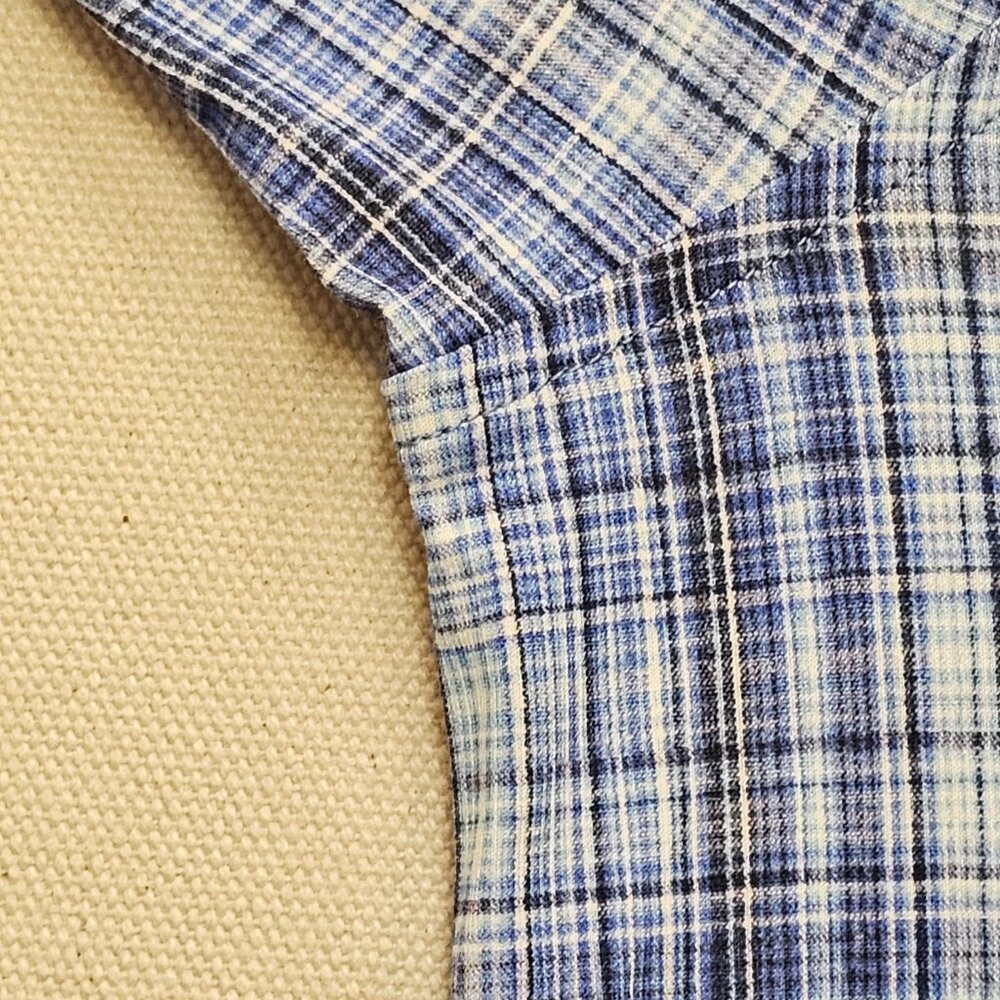 Bugatchi 8 Way Stretch Button Down M - image 7